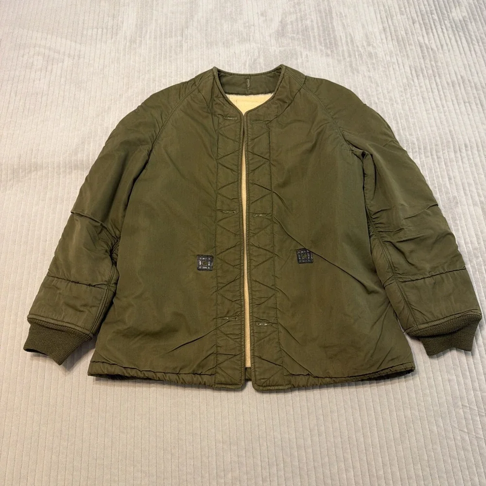 Vintage 1964 USAF Liner Jacket Men's Medium Green Wool Pile Coat Military 60s